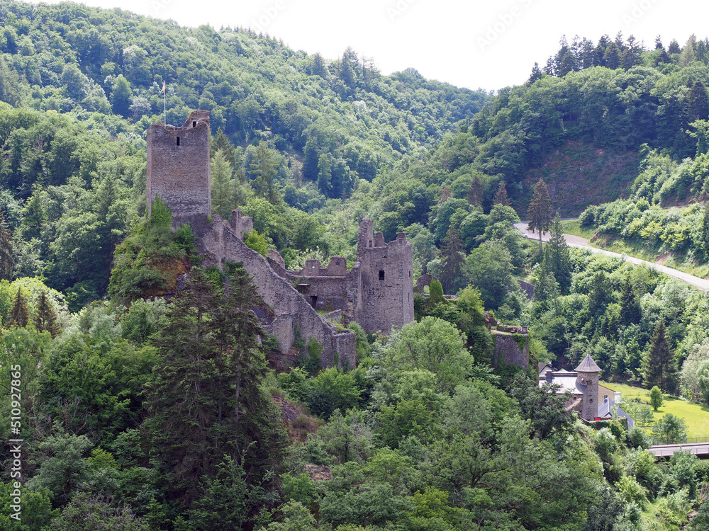Niederburg Manderscheid in der Eifel – Rheinland-Pfalz Niederburg Manderscheid in der Eifel – Rheinland-Pfalz