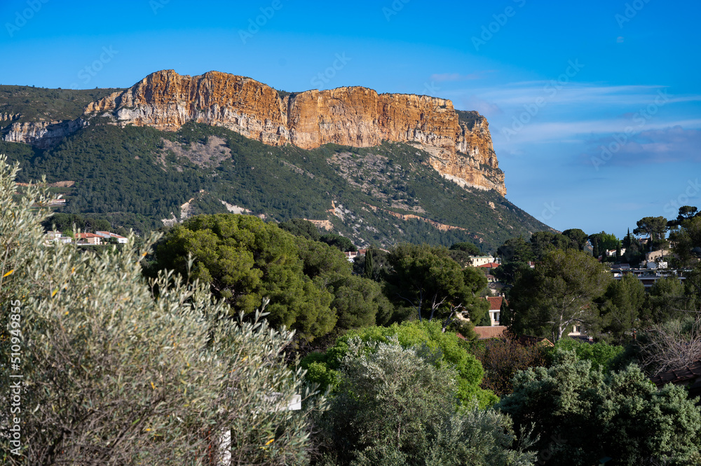Panoramic view on red cliffs in Cassis, Provence, France