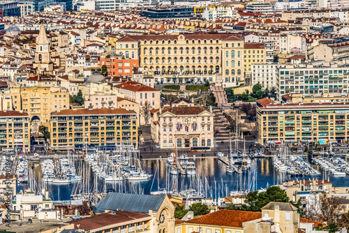 Fototapeta Naklejka Na Ścianę i Meble -  Hotel de Ville Town Hall Cityscape Harbors Marseille France
