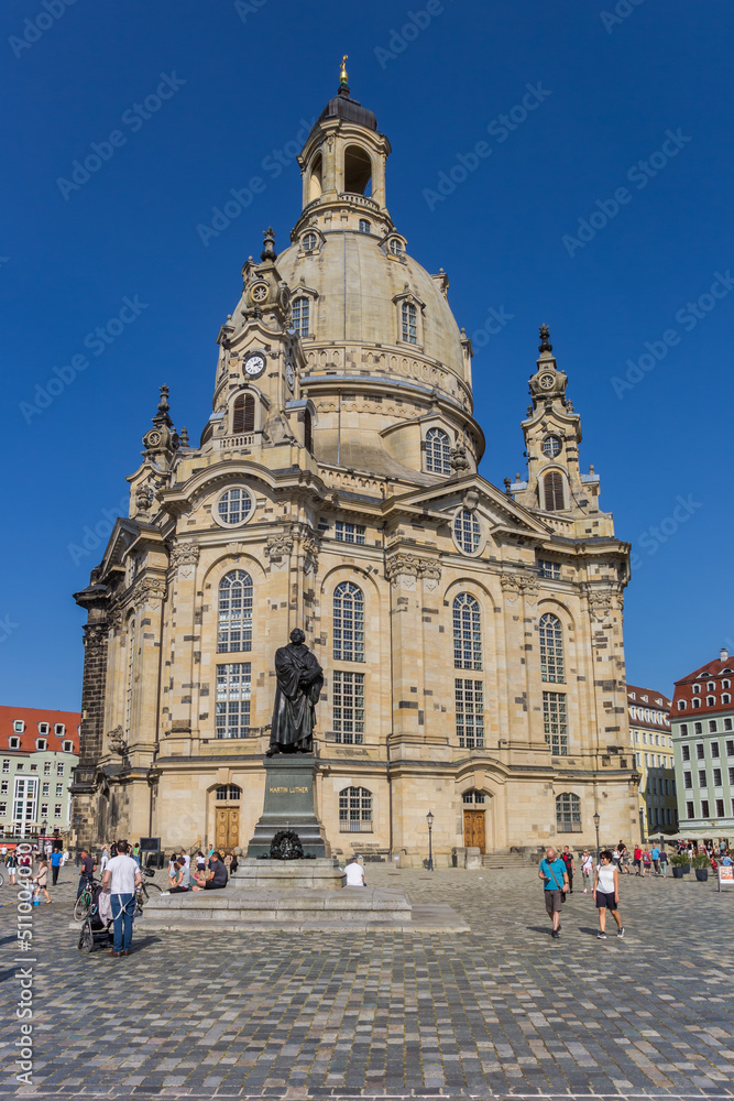 Fototapeta premium Statue of Martin Luther in front of the Frauenkirche church in Dresden, Germany