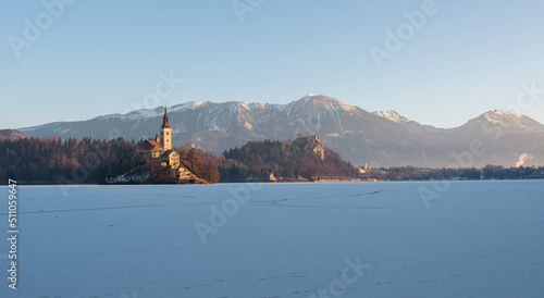 Winter morning at frozen lake Bled © gljivec