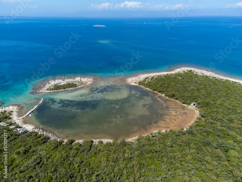 Obraz na płótnie aerial shot of island Molat in Croatia w salonie