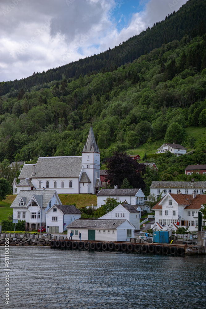 Utne, Hardangerfjord