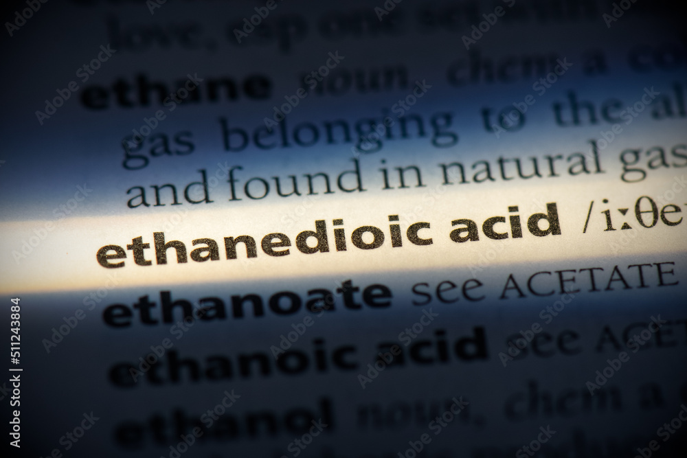 ethanedioic acid