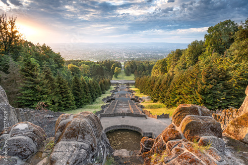 Kassel, Blick vom Herkules über den Bergpark auf die Stadt