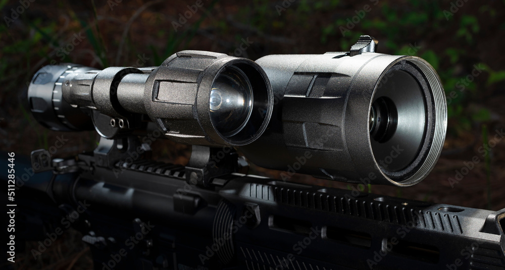 Infrared night vision scope on a modern sporting rifle