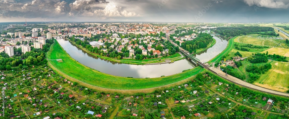 Obraz premium Opole (Polska) panorama miasta, widok miasta