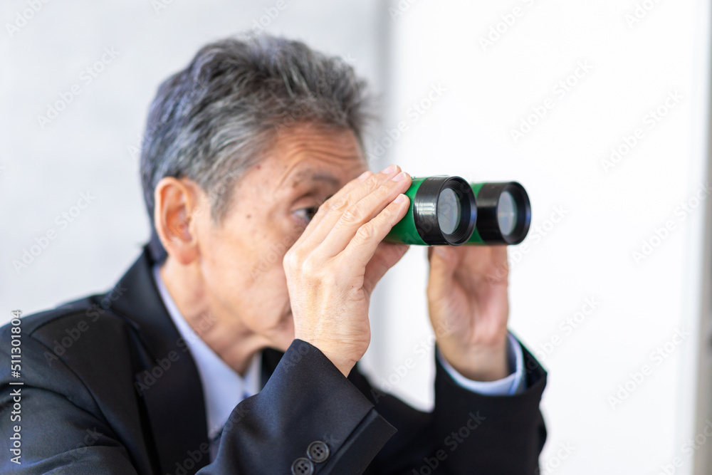 Manager who identifies human resources Manager who identifies human resources