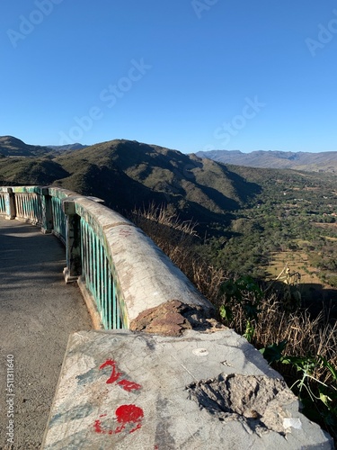 road to the mountains