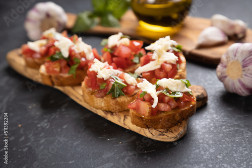 Εκτύπωση καμβά Italian bruschetta bread with tomato, basil and mozzarella cheese