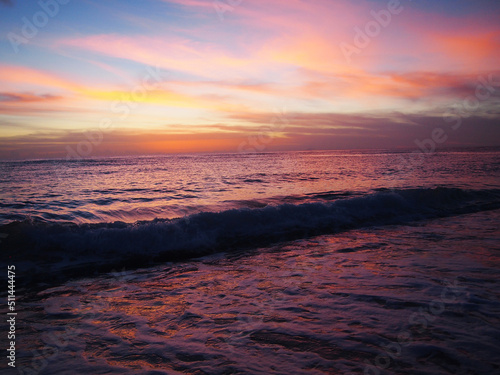夕暮れの海