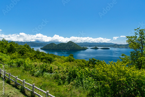 北海道　夏の洞爺湖の風景