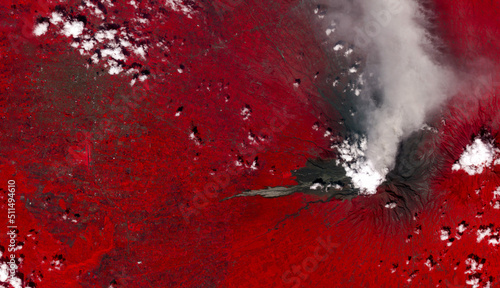Valokuva Top view of eruption at Mount Merapi, Indonesia, Hot volcanic avalanches from Merapi Volcano, Pyroclastic flow,Gendol River, Red vegetation landscape,Gray ash