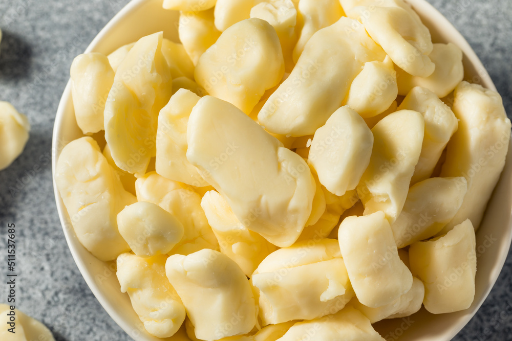 Raw White Organic Cheese Curds Raw White Organic Cheese Curds