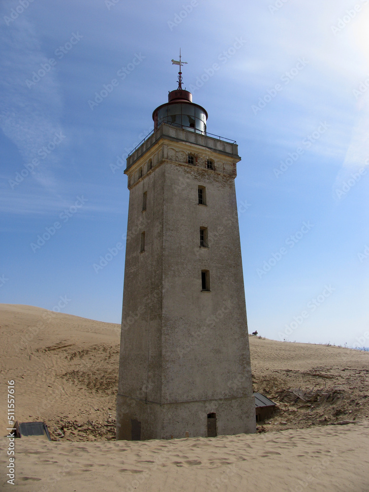 Der Rubjerg Knude Leuchtturm, Rubjerk Knude Feuer, Leuchtturm, NordJütland, Dänemark, Europa  -  The Rubjerg Knude Lighthouse,  Lighthouse, North Jutland, Denmark, Europe -.