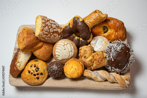 pan de dulce en charola