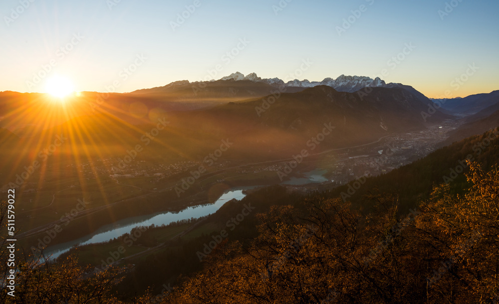 Obraz premium Mystical sunrise in the hills and mountains