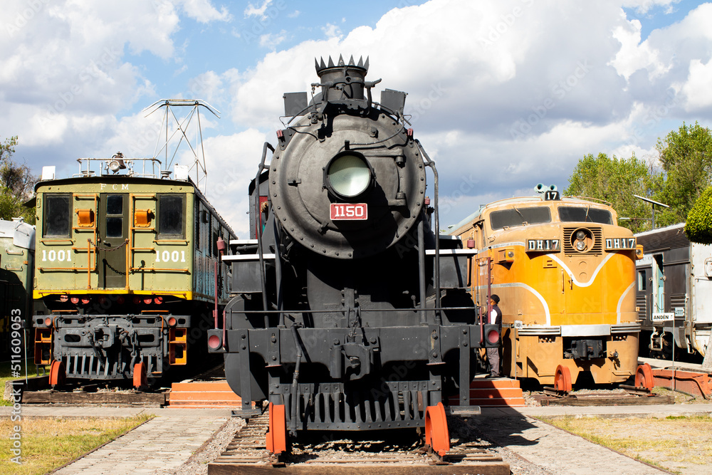 Naklejka premium black old mexican train locomotive in museo del ferrocarril, Puebla, railway museum, Mexico
