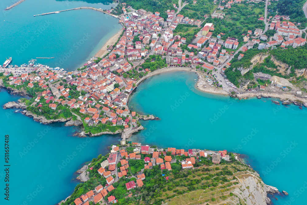Fototapeta premium Beautiful cityscape on the mountains over Black-sea, Amasra. Amasra traditional Turkish architecture