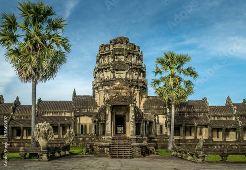 Obraz na płótnie The entrance to Angor Wat w salonie