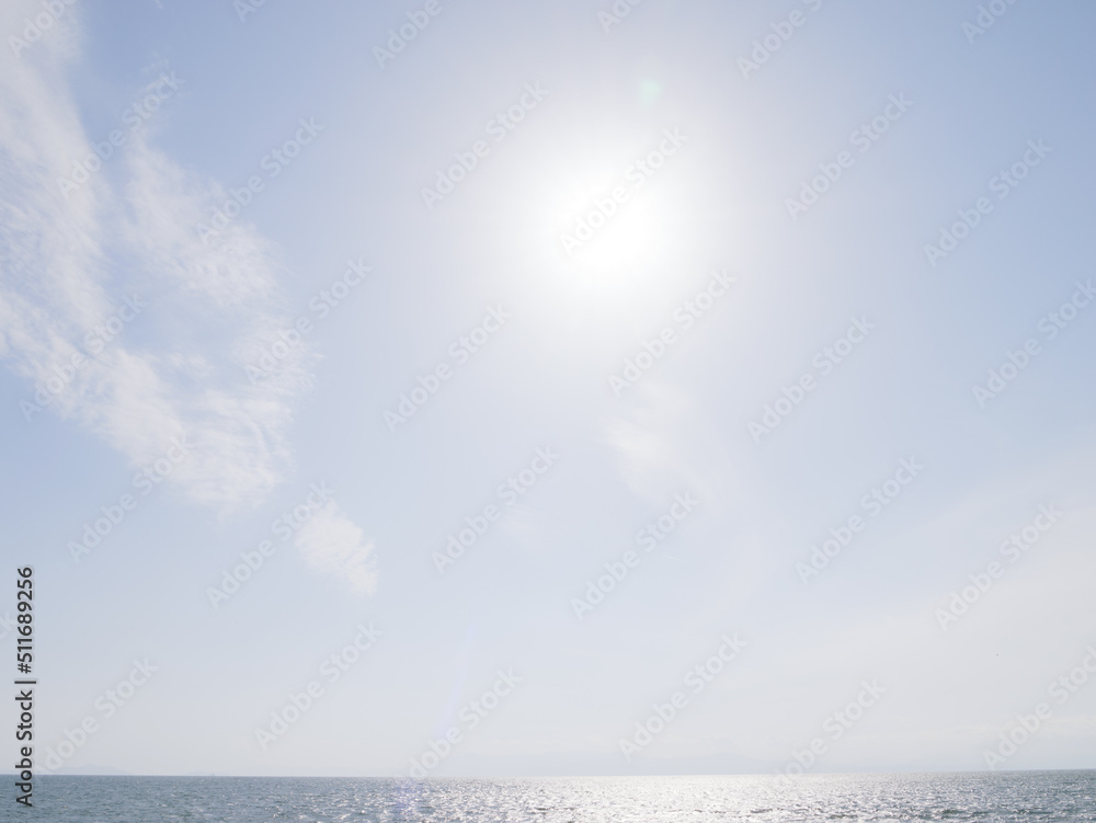 Intense sunlight illuminating the ocean