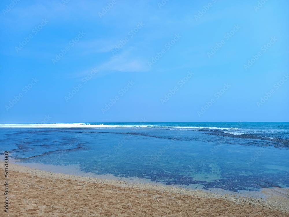 Fototapeta premium beach and sea