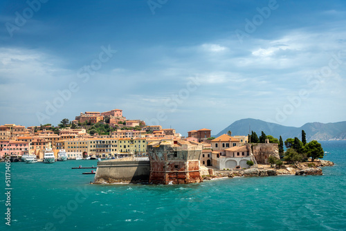 Tableau sur toile Blick auf Portoferraio, Elba, Italien