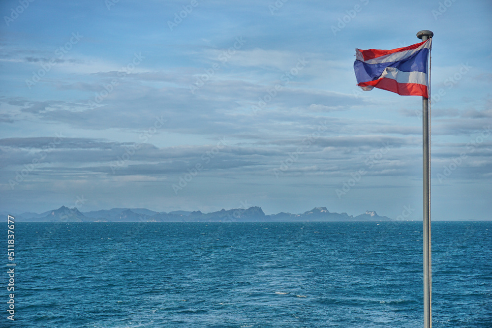 Fototapeta premium flag on the sea
