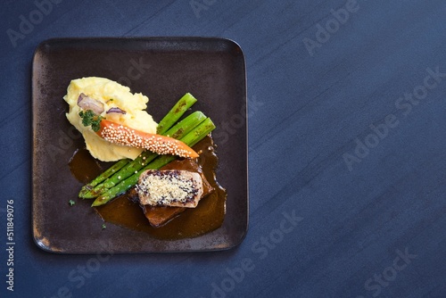 Lamm mit Spargel