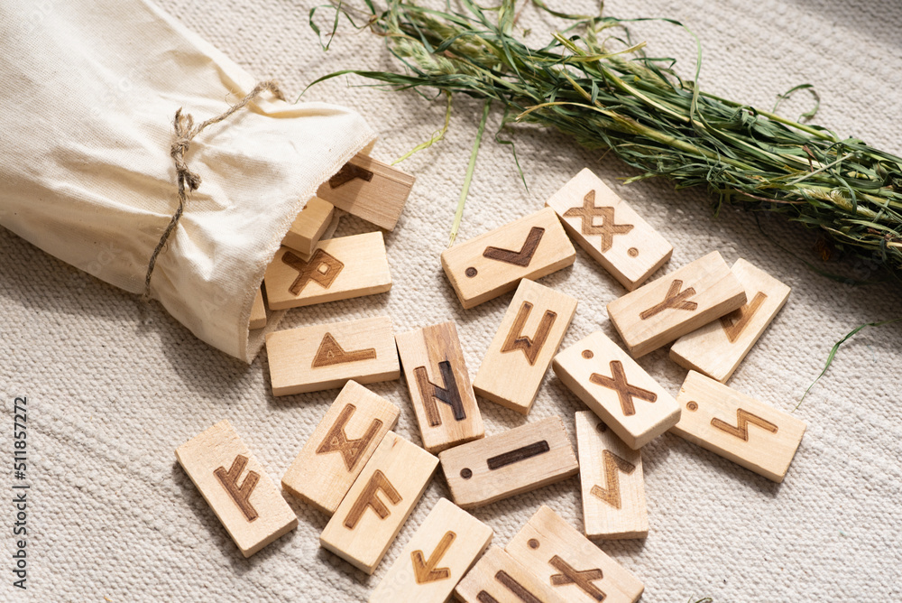 RANDOM WOODEN RUNES WITH SYMBOLS IN a DRY healing herb for fortune ...