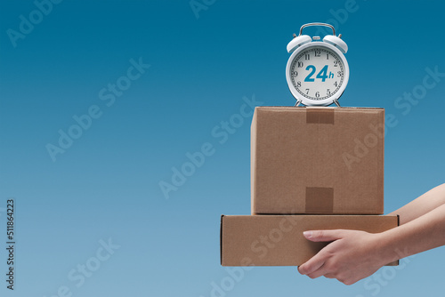 24 hours delivery courier service photo