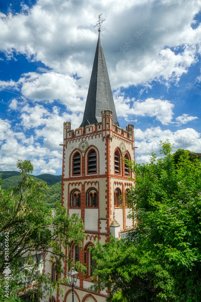 Kirchturm in der Altstadt von Bacharach