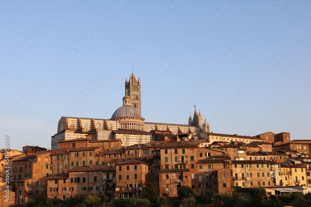 Vista para a catedral de Siena