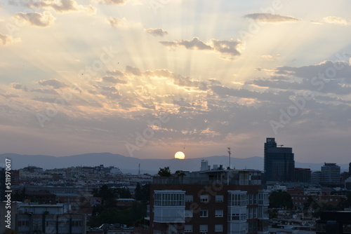 sun 5