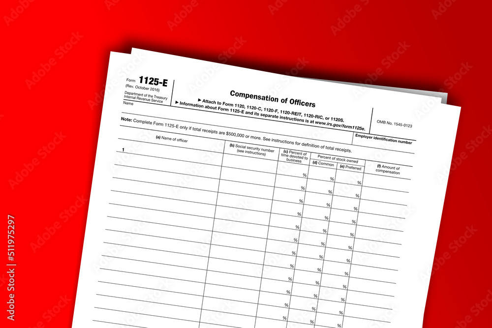 Obraz premium Form 1125-E documentation published IRS USA 10.21.2016. American tax document on colored