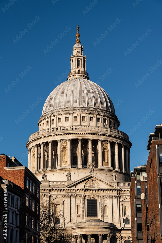the dome of st. paul´s cathedral in London