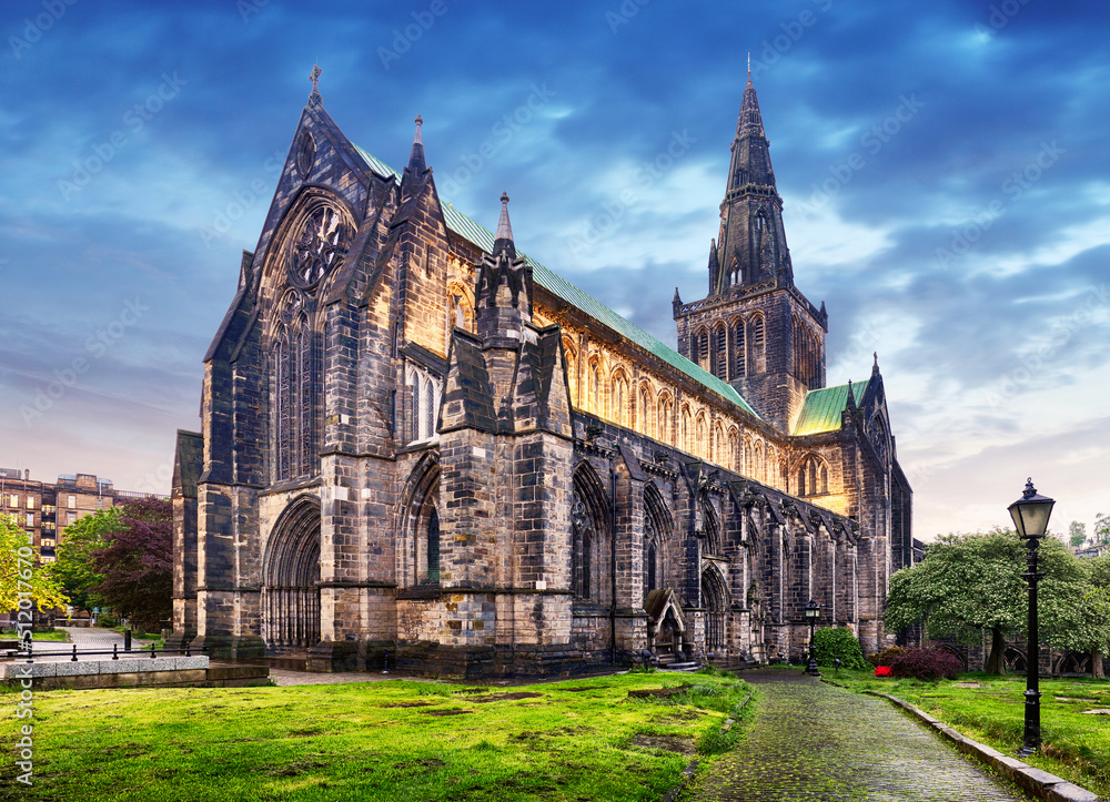 Fototapeta premium Glasgow Mungo cathedral at dramatic night, Scotland - UK