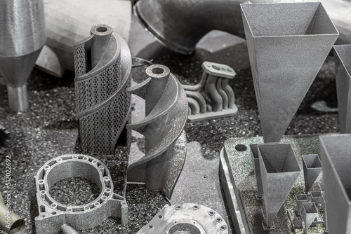 manufactured parts of the 3D printer are printed with metals from powder