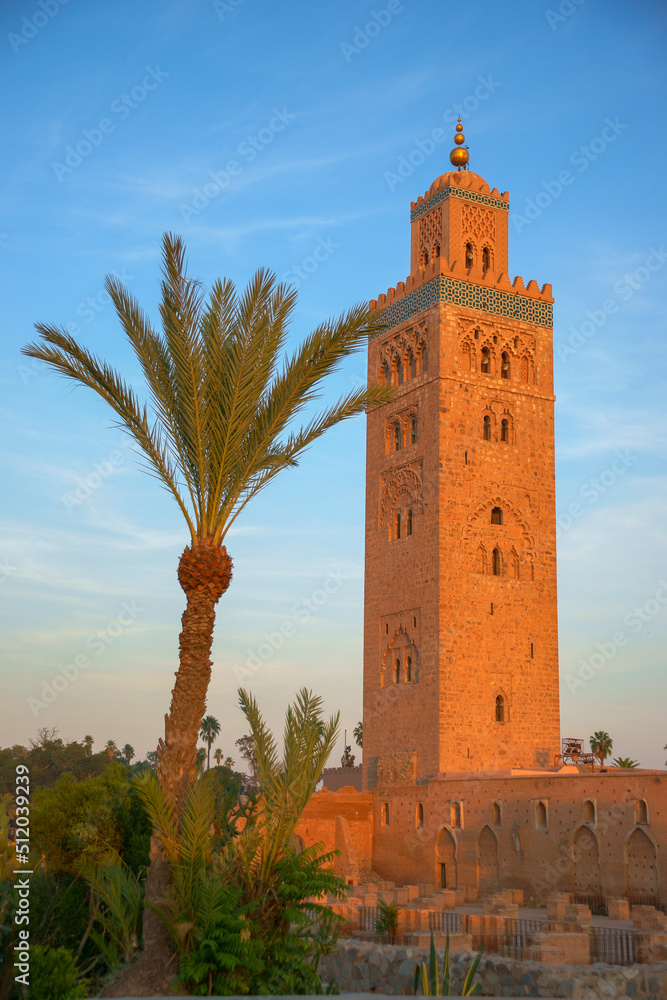 Obraz premium Mezquita de la Kutubiyya (s.XII).Marrakech.Ciudad Imperial.Marruecos.Africa.