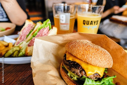 Cheese Burger