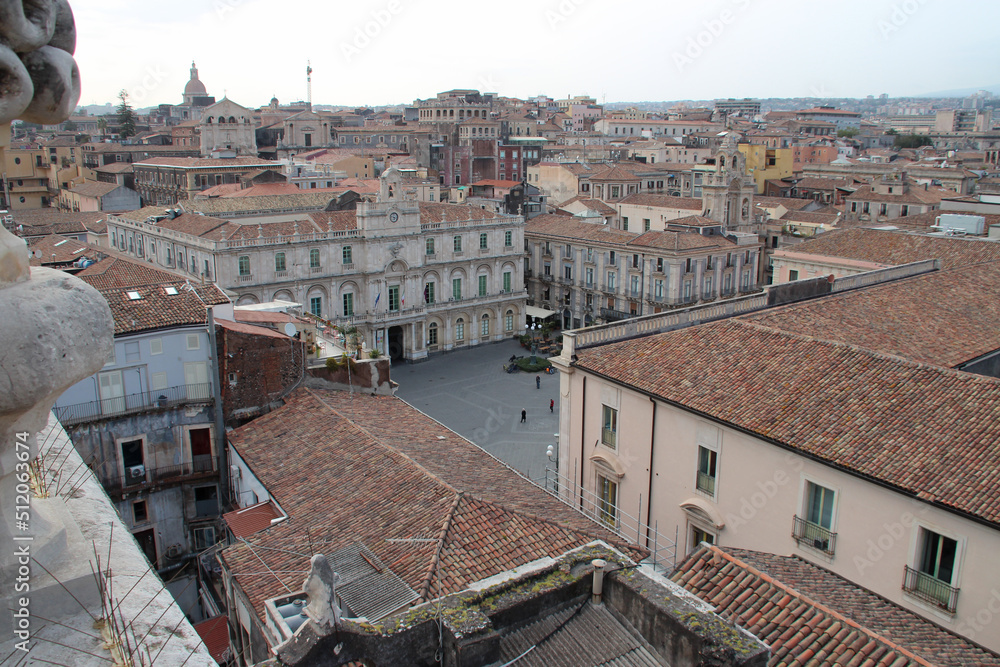 university square in catania in sicily (italy) 