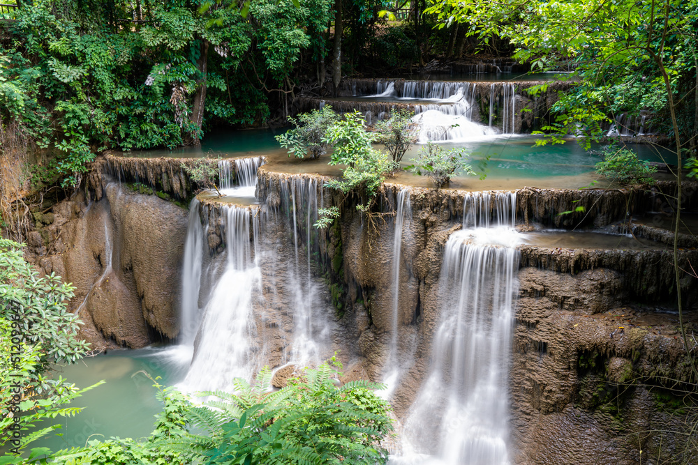 Naklejka premium Huai Mae Khamin Waterfall, Kanchanaburi Province,landmark of Thailand