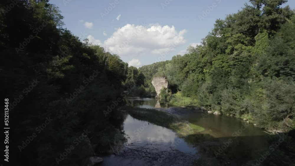 -SHOT: through, Sam Kolder
-DESCRIPTION: drone video over the Fiora river passing between a bridge very close to the water.
-TIME.WEATHER: September at noon, clear sky with few clouds. -SHOT: through, Sam Kolder
-DESCRIPTION: drone video over the Fiora river passing between a bridge very close to the water.
-TIME.WEATHER: September at noon, clear sky with few clouds.