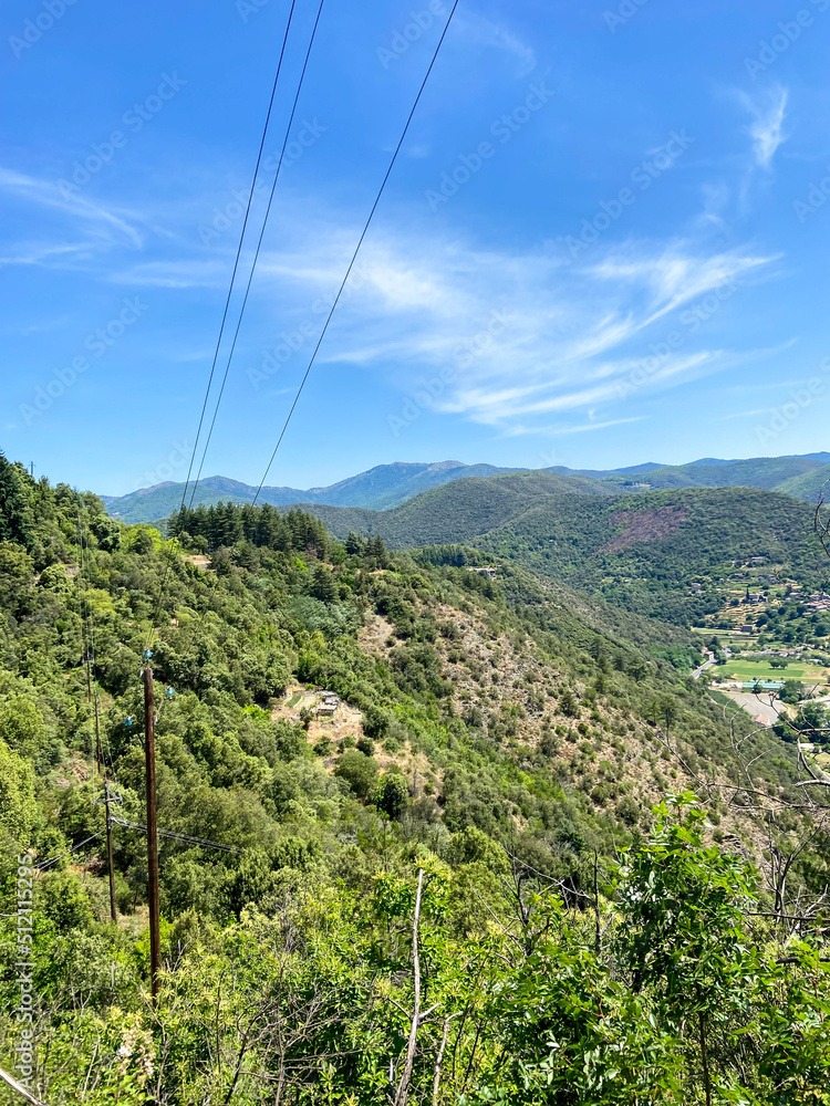 Paysage de montagne dans les Cévennes, Occitanie