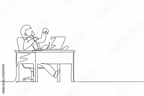 Single one line drawing woman manager laughing out loud while pointing her finger at laptop. Happiness, business success, win, leader, development concept. Continuous line draw design graphic vector