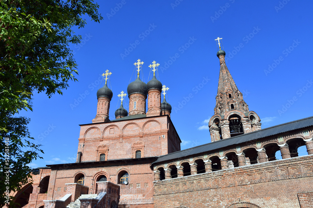 Fototapeta premium Krutitsy Patriarchal Metochion in Moscow. Ancient landmark.