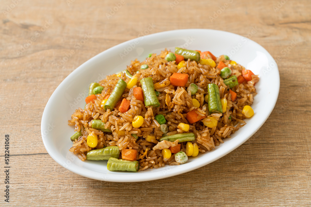 fried rice with green peas, carrot and corn fried rice with green peas, carrot and corn