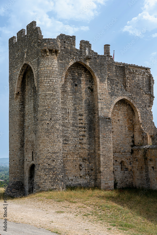 Fototapeta premium château des moines de Cruas