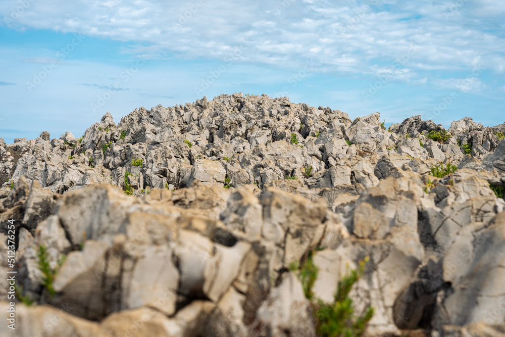 mountain with many sharp rocks 