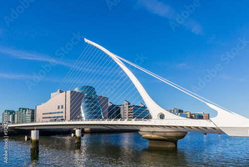 Canvas Print Samuel Beckett Bridge across the River Liffey in Dublin, Ireland